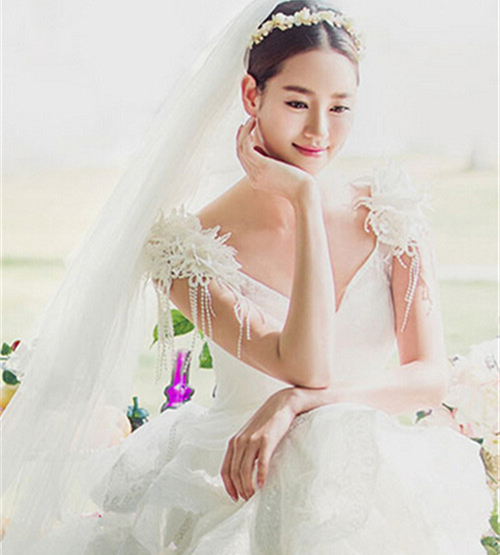 韩式婚纱照新娘发型